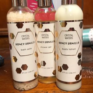 Bath Gel, Bath Salt, and Lotion Bundle